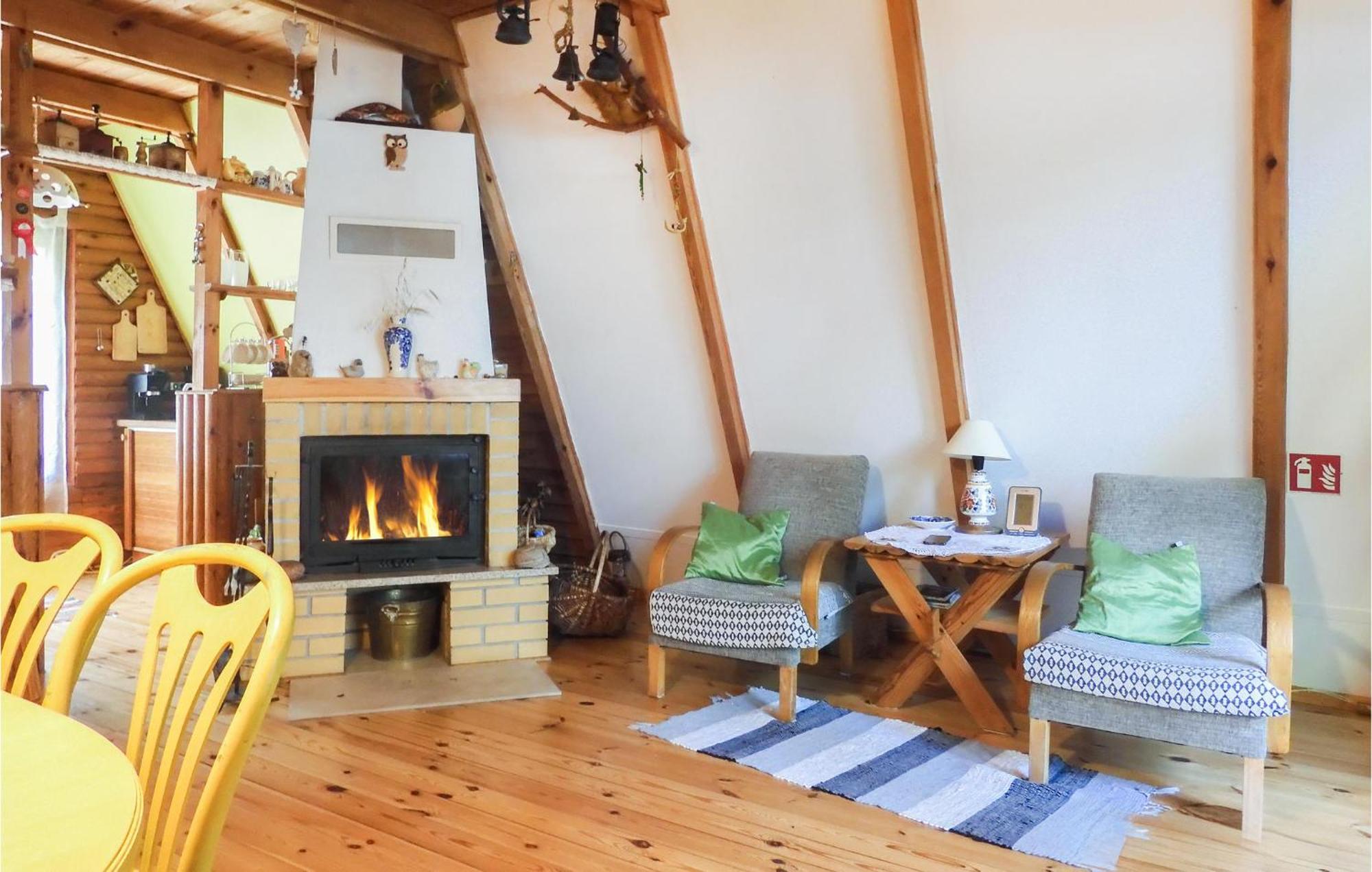 Lovely Home In Mragowo With Kitchenette Косево Экстерьер фото